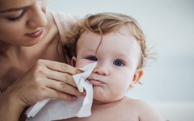 Limpieza del bebé con toallitas húmedas ¿Es conveniente?