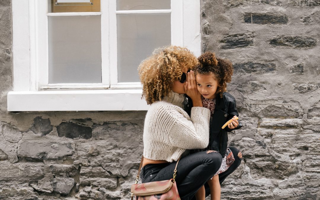 Tips para explicarle a tu hijo cómo se hacen los bebés